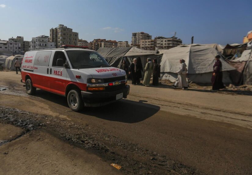 Mueren tres palestinos, entre ellos un niño, en nuevos ataques del Ejército israelí en el sur de Gaza