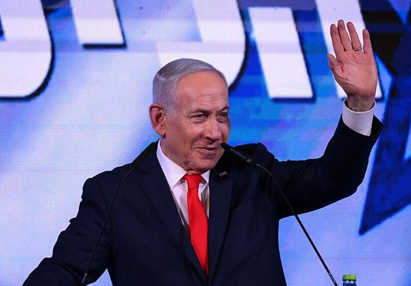 Netanyahu promete formar un nuevo gobierno de derecha «fuerte» y llama a acabar con la «amenaza» iraní