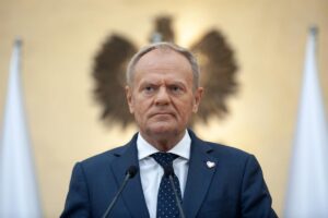Polonia activa sus servicios de seguridad ante un posible atentado contra Donald Tusk y el ministro de Defensa