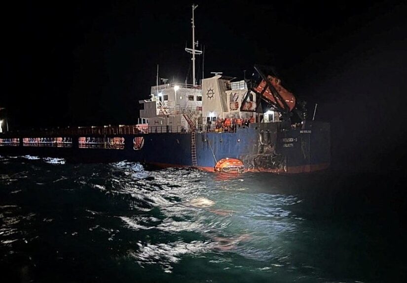 Rusia reivindica una ofensiva sobre dos cargueros ucranianos en el mar Negro
