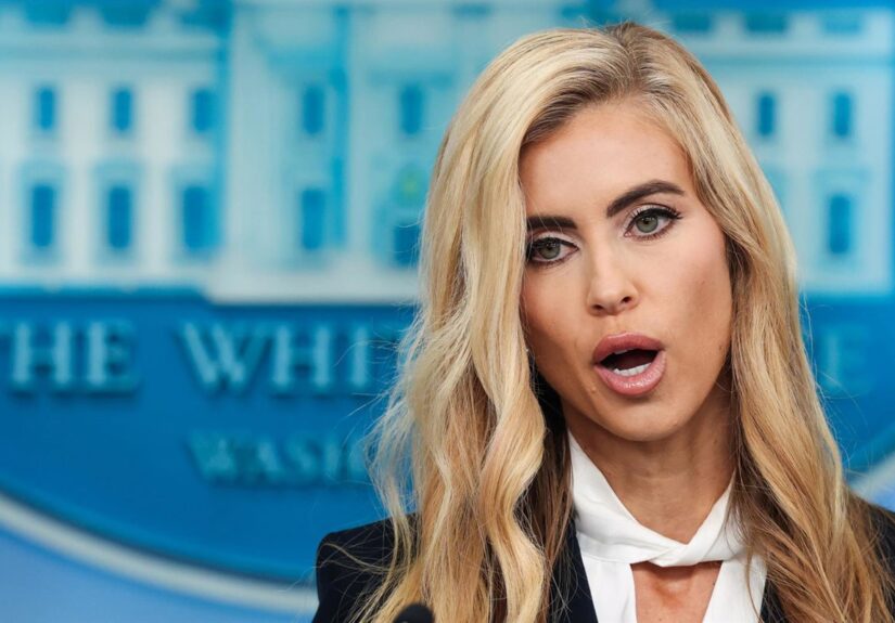 Trump confiesa que se está replanteando a Katie Zacharia como portavoz porque los medios «la hacen sufrir»