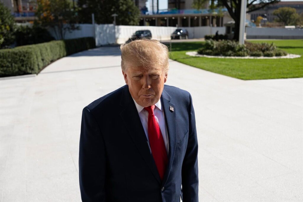 Trump espera mantener «muy pronto» una reunión con Putin y Zelenski ante los «grandes progresos» obtenidos