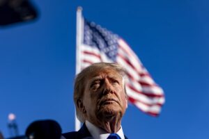 Trump insinúa que tiene «derecho» a presentarse en 2028 porque asegura que le «robaron» las elecciones de 2020