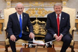 Trump se atribuye la «remontada» de Netanyahu en las elecciones de Israel