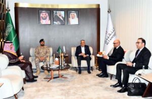 Turquía y Pakistán enviarán tropas en apoyo a Arabia Saudí tras los ataques de los hutíes