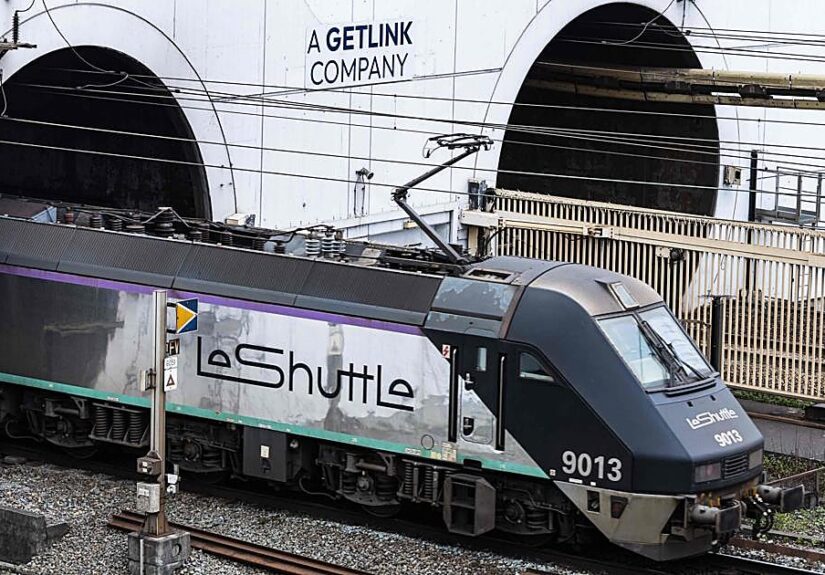 Un choque entre un autobús y un tren deja 19 heridos en el lado francés del túnel del canal de la Mancha