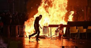 así es Yousef, el manifestante más joven de los disturbios de Milán