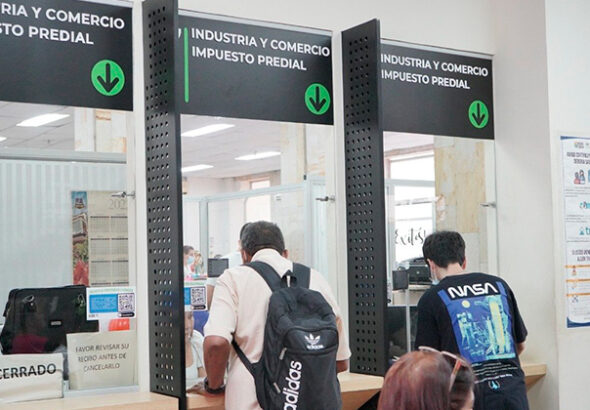 deuda y gastos crecen más rápido que el recaudo de impuestos